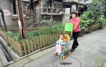 ݠ�^(q��)��λ���Y���������ӾS�o��ͬ�Ƙ�M��8̖Ժ�ľG��Խ��Խ����